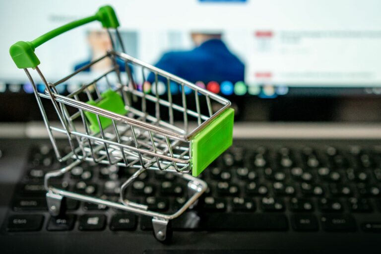 Universal Cart : Google lance aux États-Unis un panier d&rsquo;achat unique dans la recherche