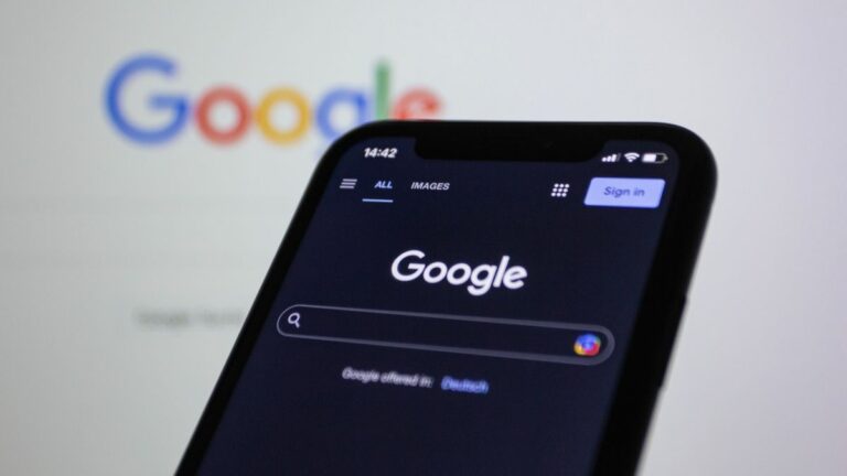 AI Social : l’offre d’emploi Google qui annonce le partage natif des réponses IA dans Search