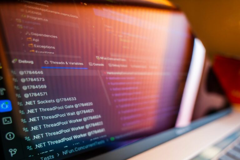 Moteurs IA : un brevet de Microsoft détaille comment les sources web sont triées avant la réponse