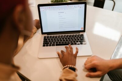 UGC Fresh Data : Google ouvre un canal temps réel pour les contenus de forums et d&rsquo;avis
